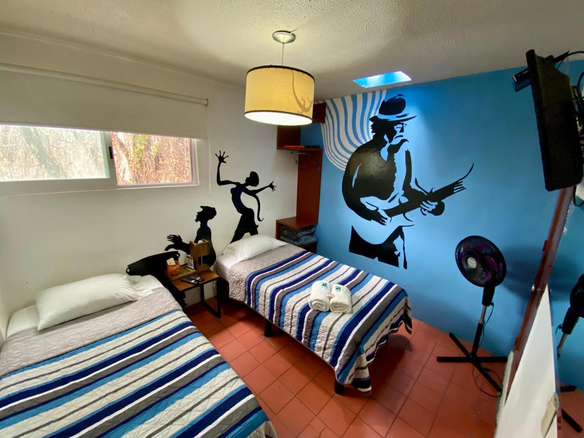 Hostel Hospedarte Chapultepec Guadalajara Ngoại thất bức ảnh